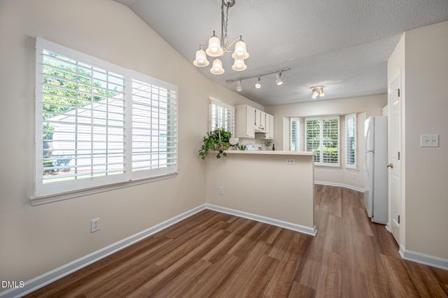 104 Duchess Lane, Chapel Hill, NC 27517
