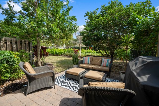 13053 Anthorne Lane, Boynton Beach, FL 33436