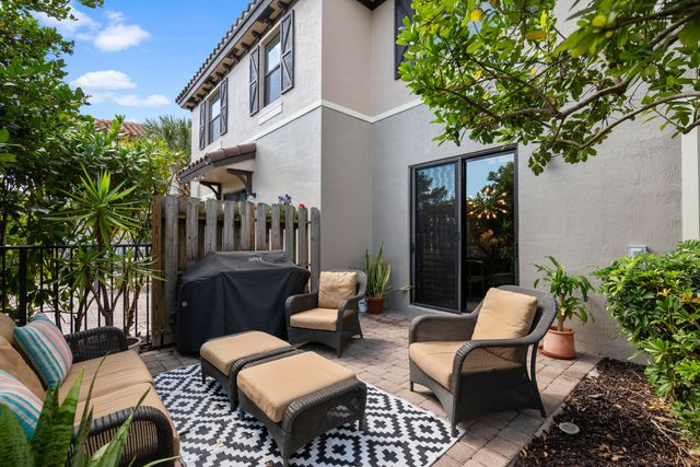 13053 Anthorne Lane, Boynton Beach, FL 33436