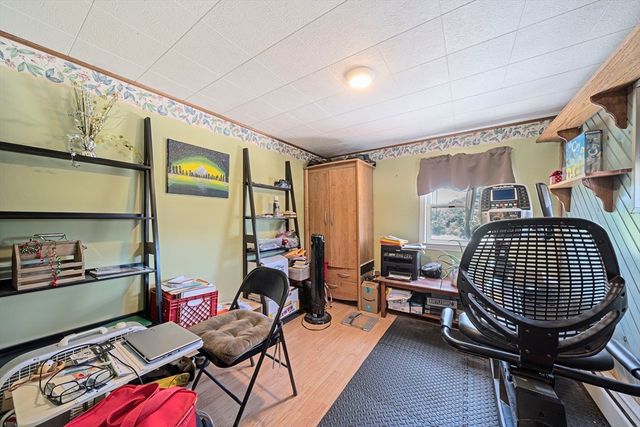 16 Pequot Rd, Weymouth, MA 02191