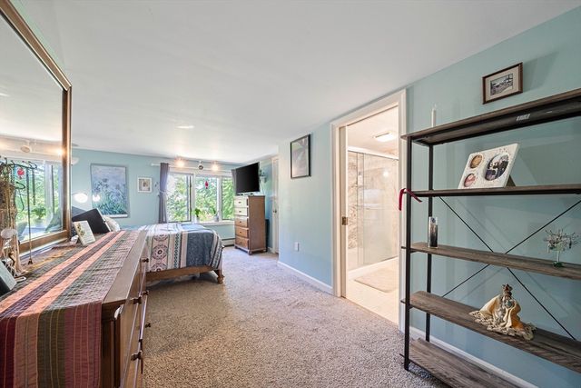 16 Pequot Rd, Weymouth, MA 02191