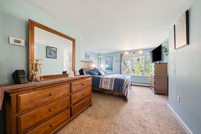 16 Pequot Rd, Weymouth, MA 02191