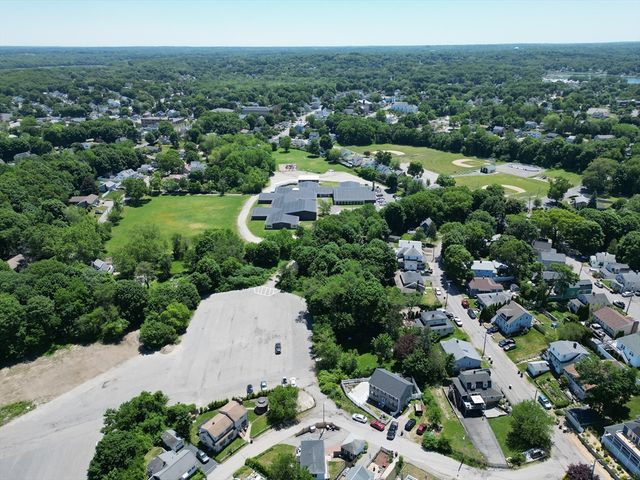 16 Pequot Rd, Weymouth, MA 02191
