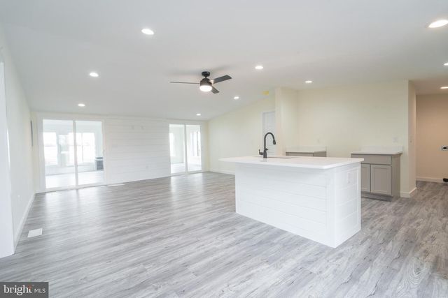 32901 MOUNT PLEASANT RD, Laurel, DE 19956