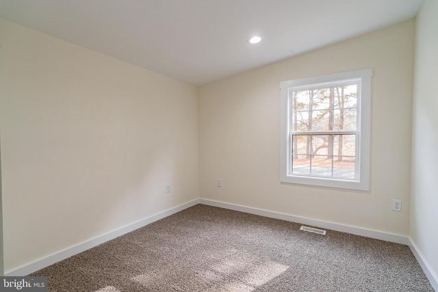 32901 MOUNT PLEASANT RD, Laurel, DE 19956