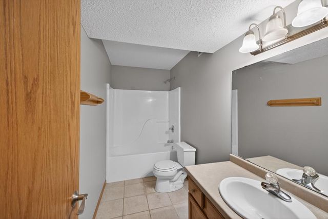 5920 Belfry Lane NW, Rochester, MN 55901