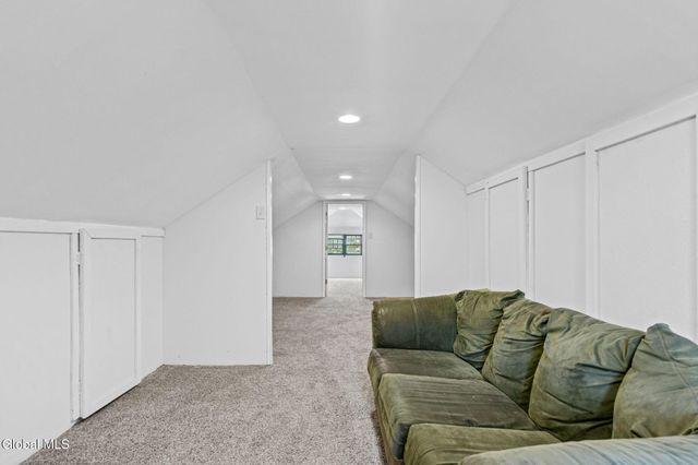 43 Rankin Avenue, Troy, NY 12180