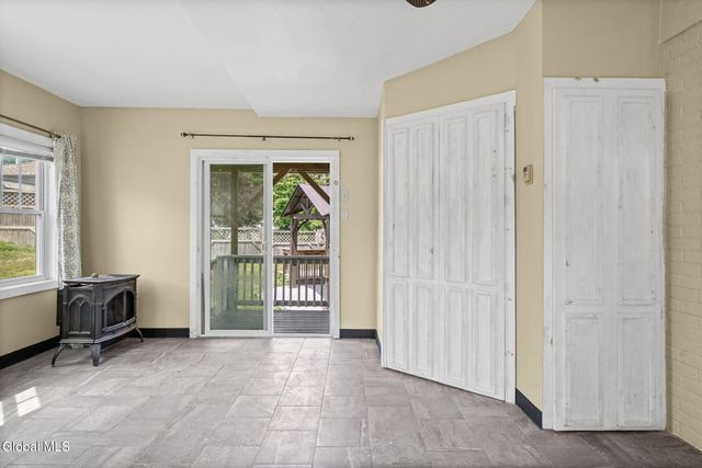 43 Rankin Avenue, Troy, NY 12180