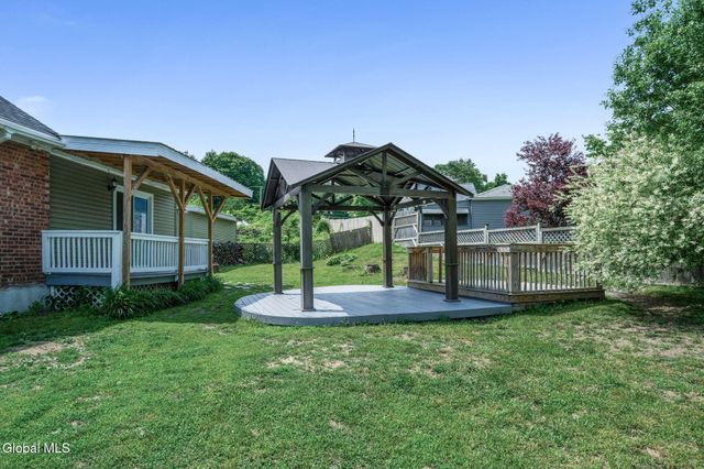 43 Rankin Avenue, Troy, NY 12180