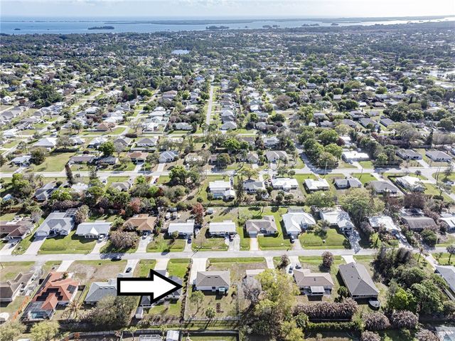 358 Benschop Street, Sebastian, FL 32958