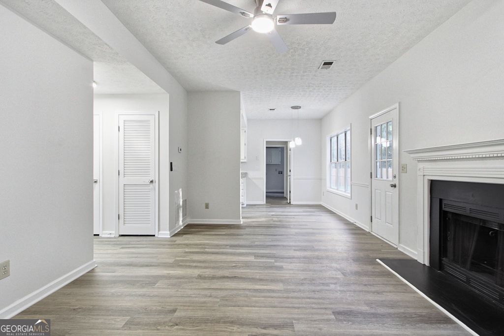 6833 Sarah Jane Lane, Riverdale, GA 30296 — photo 3