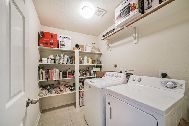 7223 Palmito Ranch Drive, Richmond, TX 77406