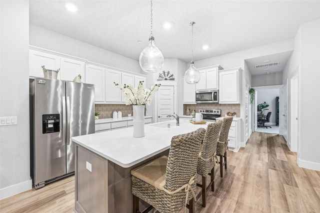 7236 Calistoga Lane, Grand Prairie, TX 75054