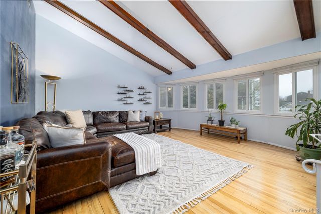 29 Donna Lane, Lido Beach, NY 11561