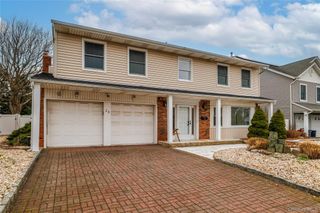 29 Donna Lane, Lido Beach, NY 11561