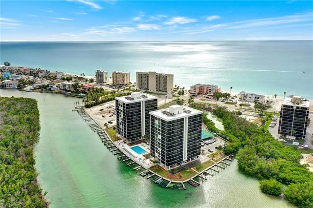 26235 Hickory BLVD 7B, Bonita Springs, FL 34134