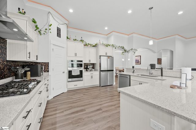 409 Navajo Court, Marietta, SC 29661