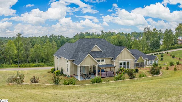 409 Navajo Court, Marietta, SC 29661