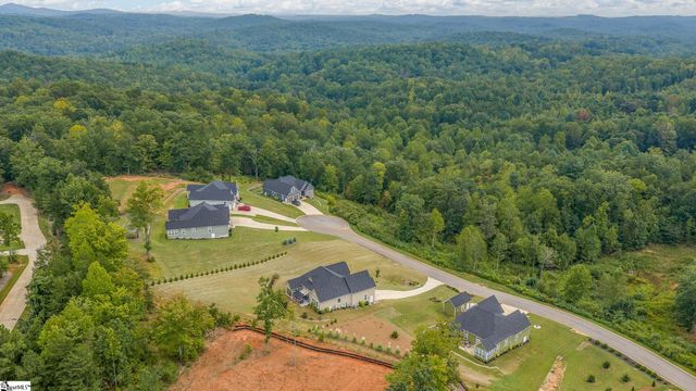 409 Navajo Court, Marietta, SC 29661