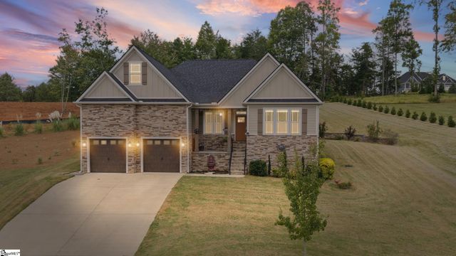 409 Navajo Court, Marietta, SC 29661