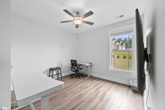 409 Navajo Court, Marietta, SC 29661