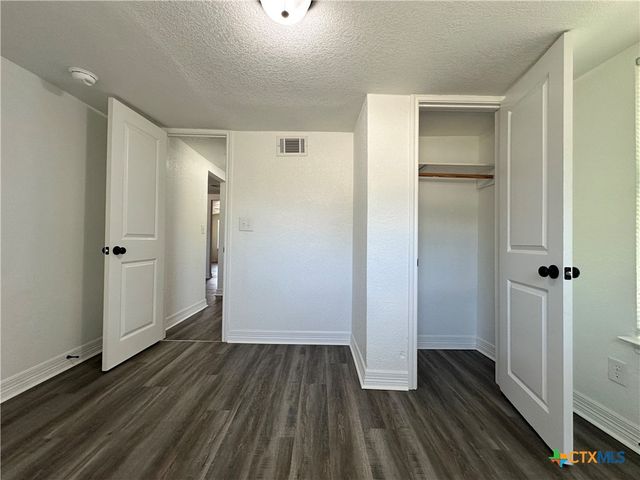 907 Southside Drive, Killeen, TX 76541
