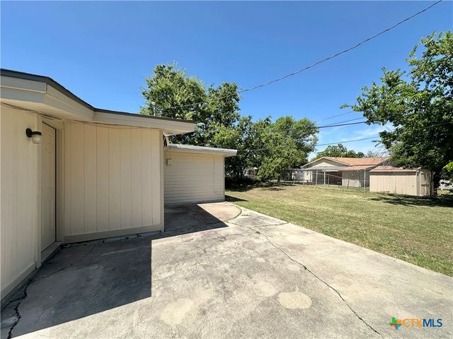 907 Southside Drive, Killeen, TX 76541