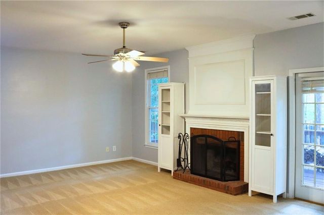 912 Tanners Point Drive, Lawrenceville, GA 30044