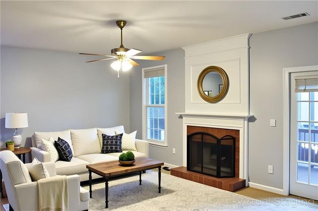 912 Tanners Point Drive, Lawrenceville, GA 30044