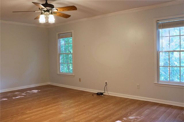 912 Tanners Point Drive, Lawrenceville, GA 30044