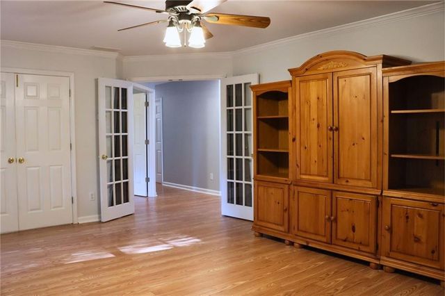 912 Tanners Point Drive, Lawrenceville, GA 30044