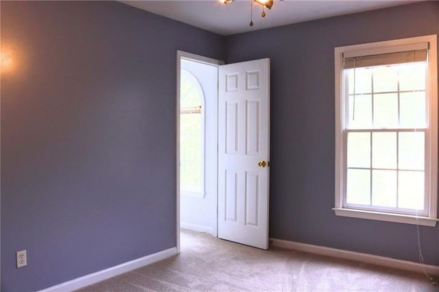 912 Tanners Point Drive, Lawrenceville, GA 30044