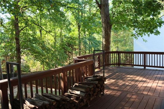 912 Tanners Point Drive, Lawrenceville, GA 30044