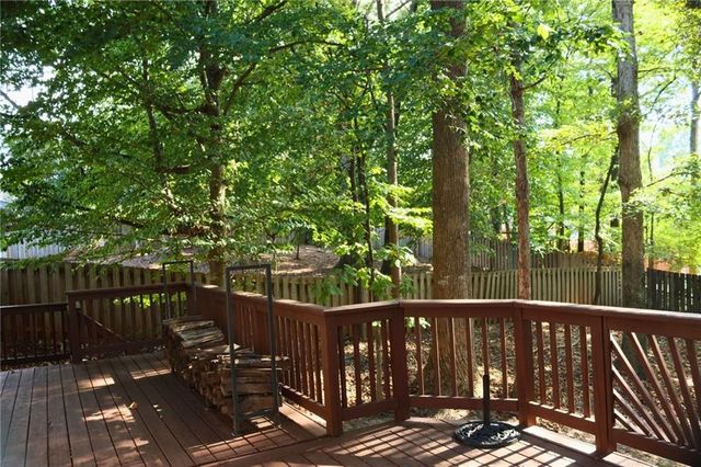 912 Tanners Point Drive, Lawrenceville, GA 30044