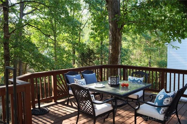 912 Tanners Point Drive, Lawrenceville, GA 30044