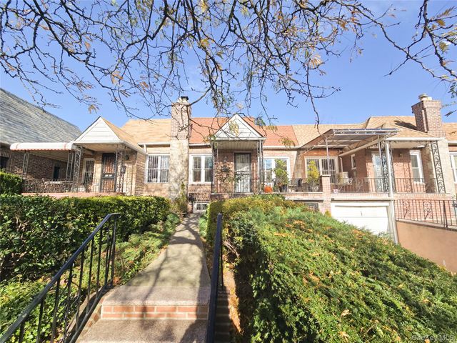8571 67th ave Avenue, Rego Park, NY 11374