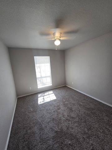 137 Cliff Heights Circle, Dallas, TX 75241