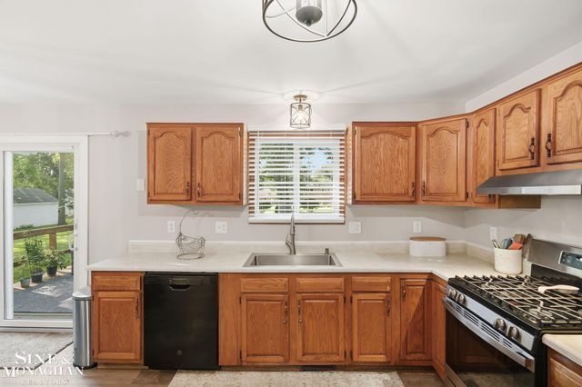 4882 25 Mile Road, Shelby Twp, MI 48316