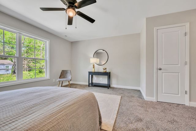 419 Via Drive, Clarksville, TN 37043