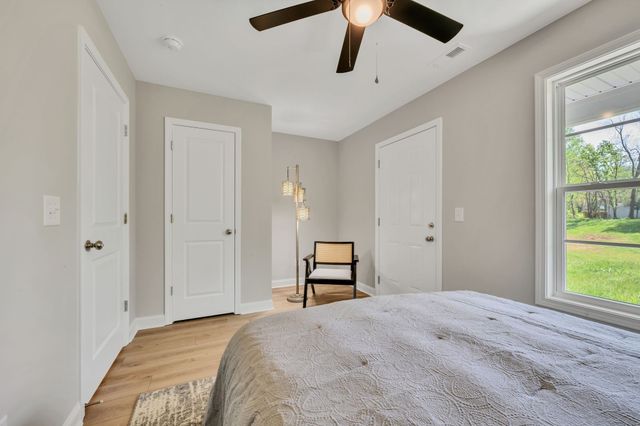 419 Via Drive, Clarksville, TN 37043