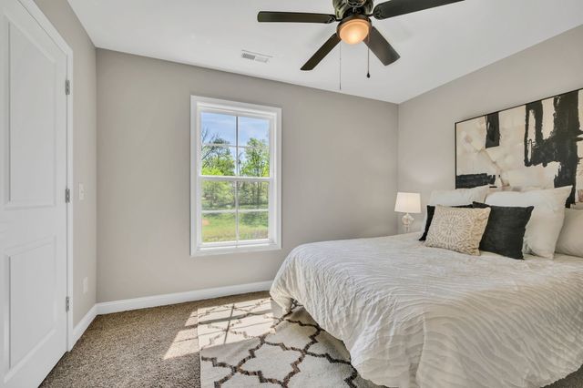 419 Via Drive, Clarksville, TN 37043
