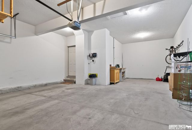 4323 S 193 Street, Omaha, NE 68135