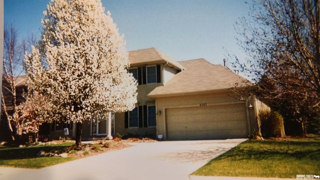 4323 S 193 Street, Omaha, NE 68135