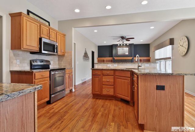 4323 S 193 Street, Omaha, NE 68135