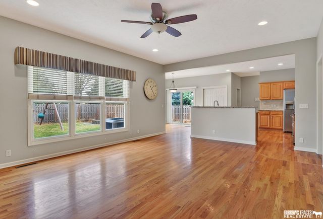 4323 S 193 Street, Omaha, NE 68135