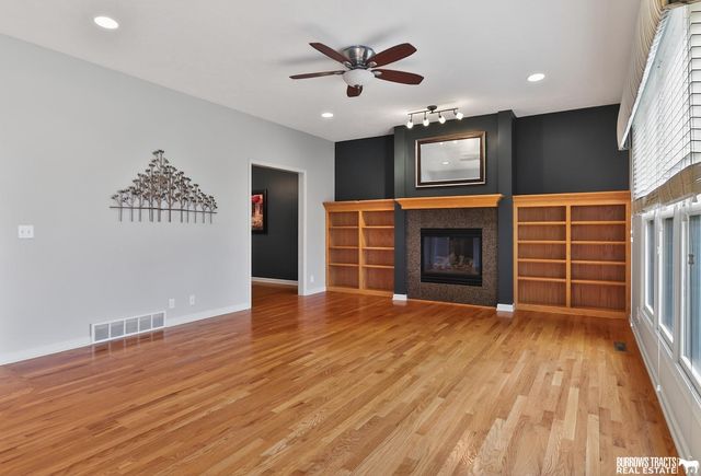 4323 S 193 Street, Omaha, NE 68135