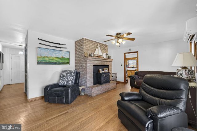 19168 LOVERS LN, Gordonsville, VA 22942