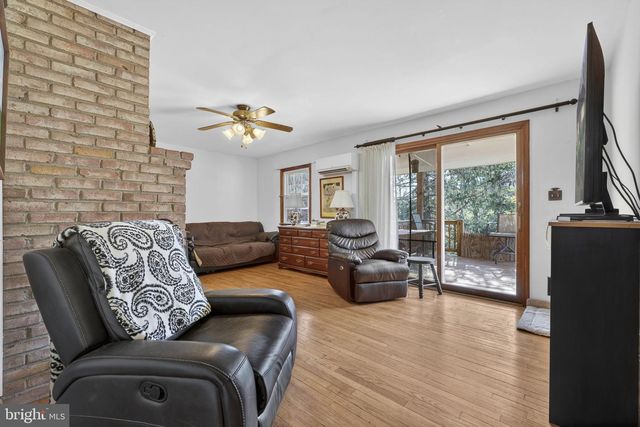 19168 LOVERS LN, Gordonsville, VA 22942