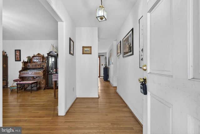 19168 LOVERS LN, Gordonsville, VA 22942