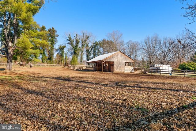 19168 LOVERS LN, Gordonsville, VA 22942